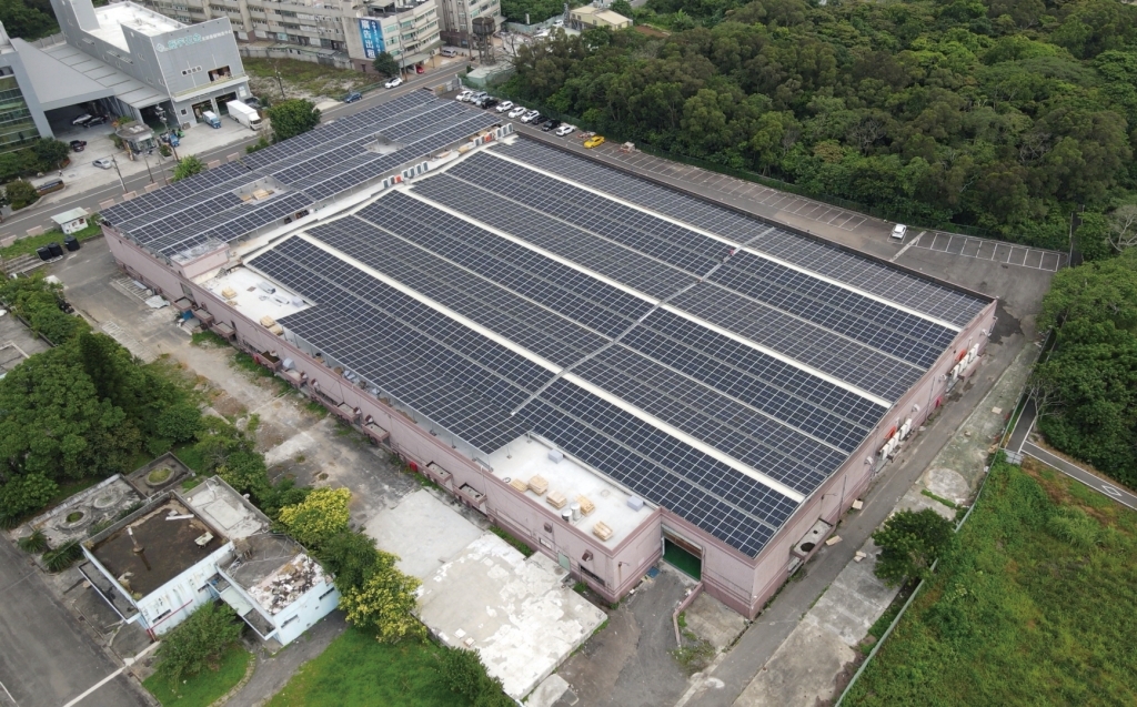 桃園龍潭東培工業廠房屋頂太陽能建置
